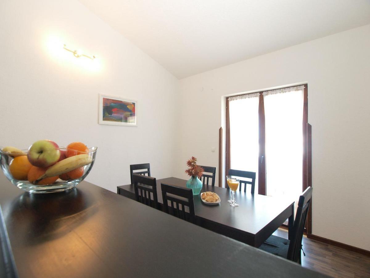 Apartemnts Guido 762 Apartment Pjescana Uvala Exterior foto