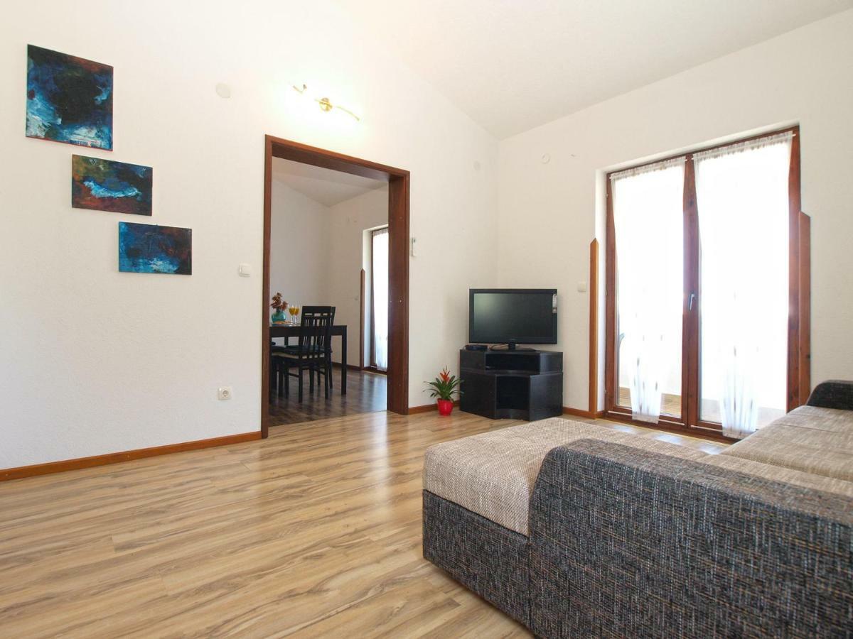 Apartemnts Guido 762 Apartment Pjescana Uvala Exterior foto