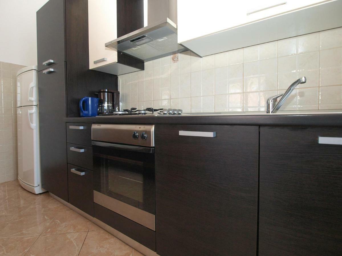 Apartemnts Guido 762 Apartment Pjescana Uvala Exterior foto